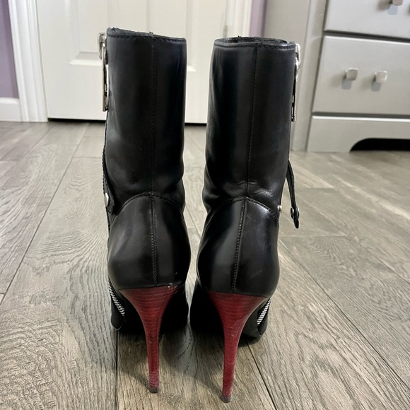 Donald J Pliner DMSX Genuine leather booties - Picture 5 of 5